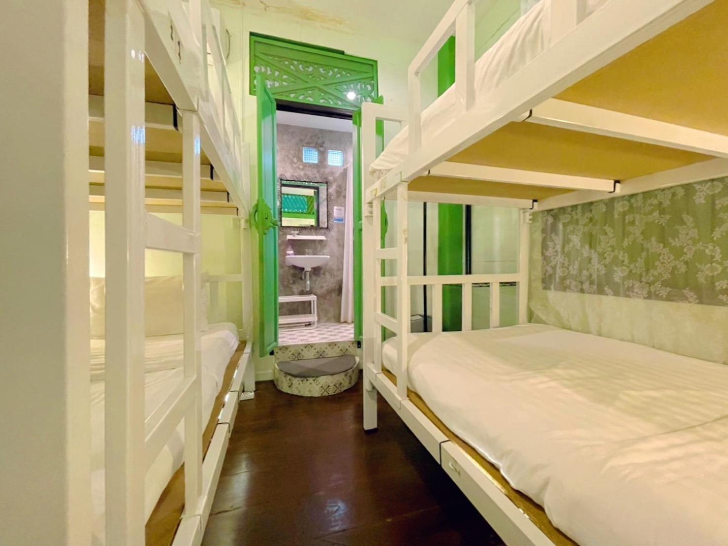 Green Teak House Bangkok Exterior foto